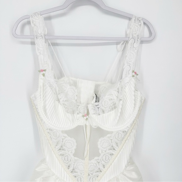For Love and Lemons Isabella Slip Dress Size XL - Picture 5 of 11